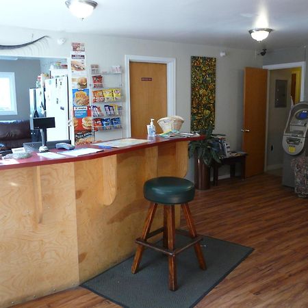 Bent Prop Inn & Hostel Of Alaska - Downtown Anchorage Esterno foto