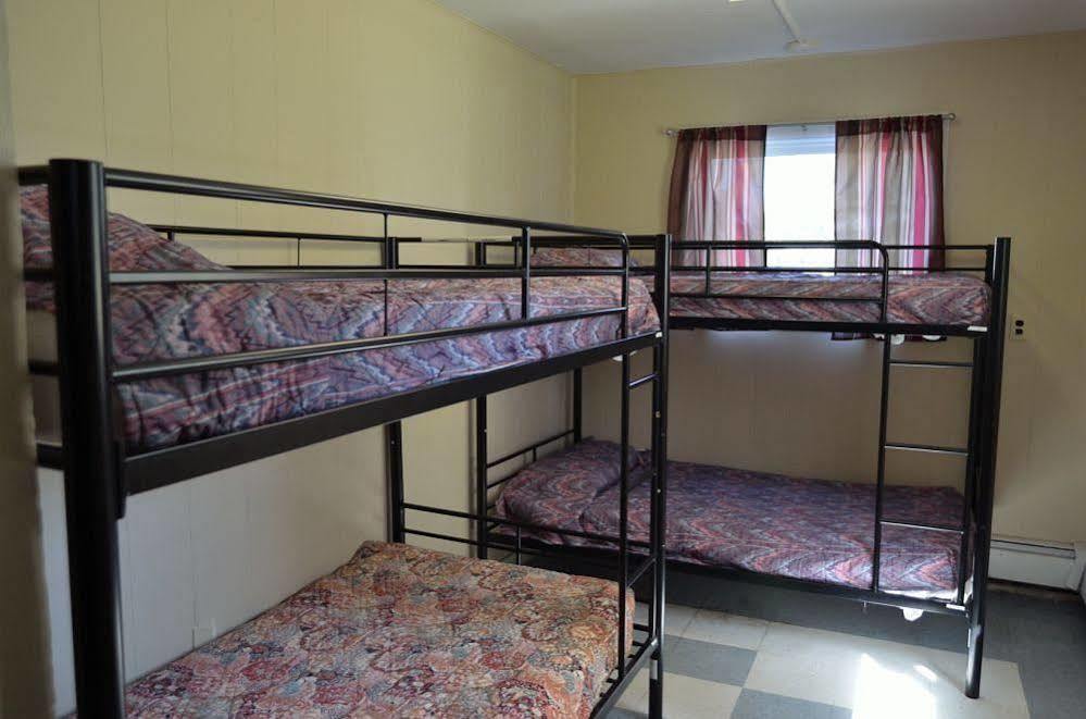 Bent Prop Inn & Hostel Of Alaska - Downtown Anchorage Esterno foto